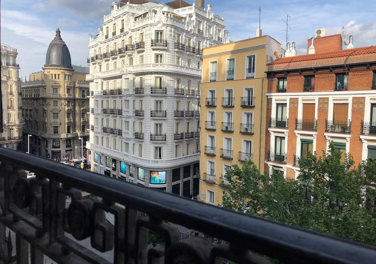 Ferienwohnung Charming Elegant Gran Via Madrid Exterior foto